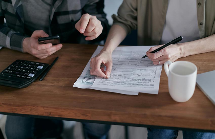 Building a balanced portfolio: a guide for novices